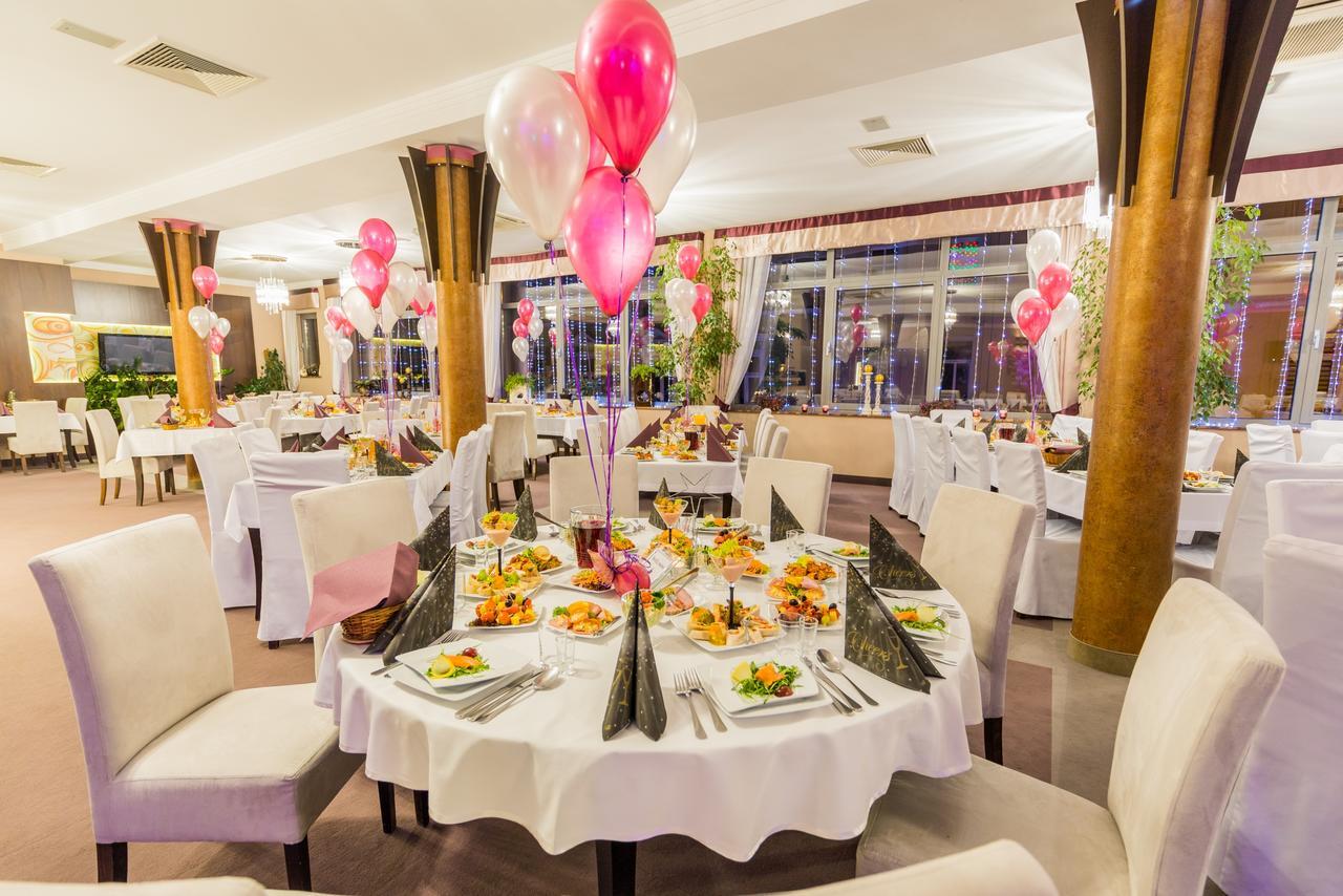 Hotel Restauracja Teczowa Luban Extérieur photo